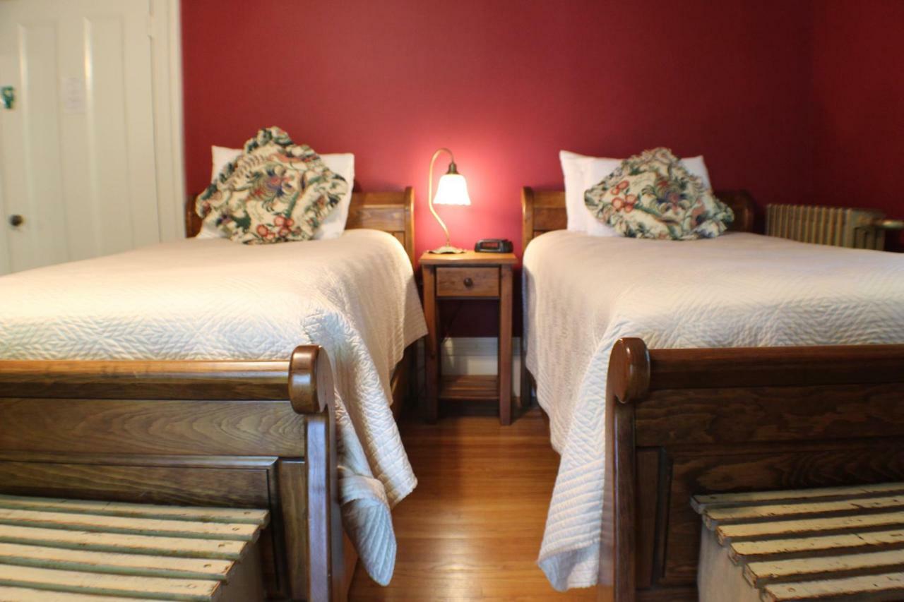 Evangeline Inn & Motel Grand-Pre Екстер'єр фото