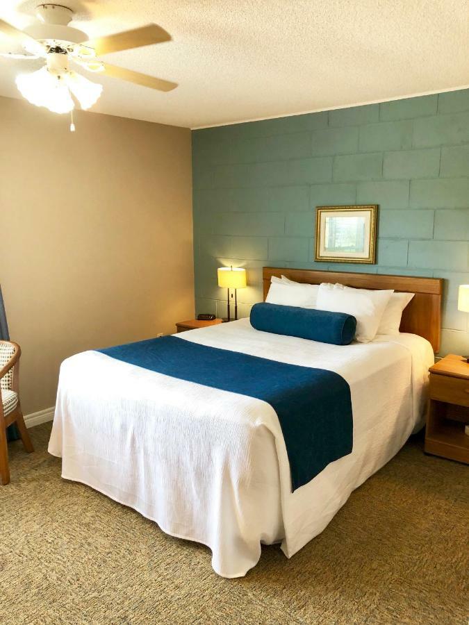 Evangeline Inn & Motel Grand-Pre Екстер'єр фото
